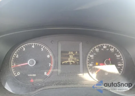 2011 Volkswagen Jetta Base z USA, uszkodzony, nr VIN 3VW2K7AJXBM019008